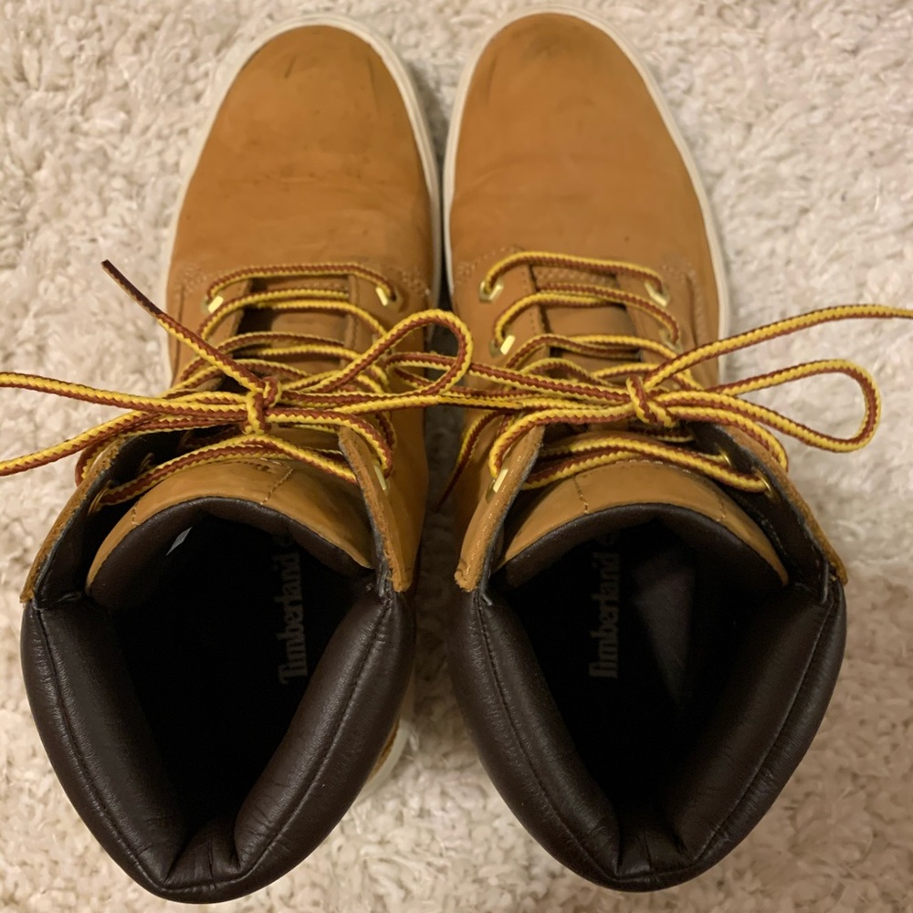 Timberlands! - Picture 3 of 8